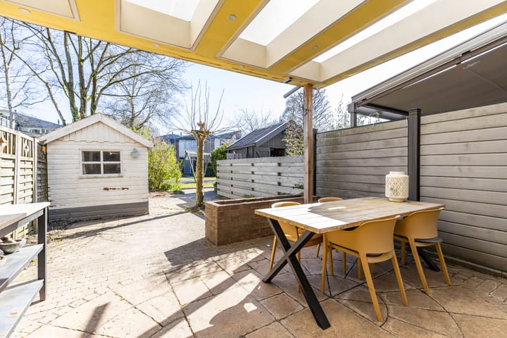 Foto 32 van Bernhardlaan 46