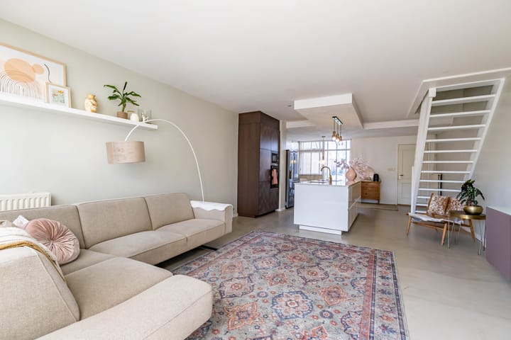 Foto 14 van Bernhardlaan 46