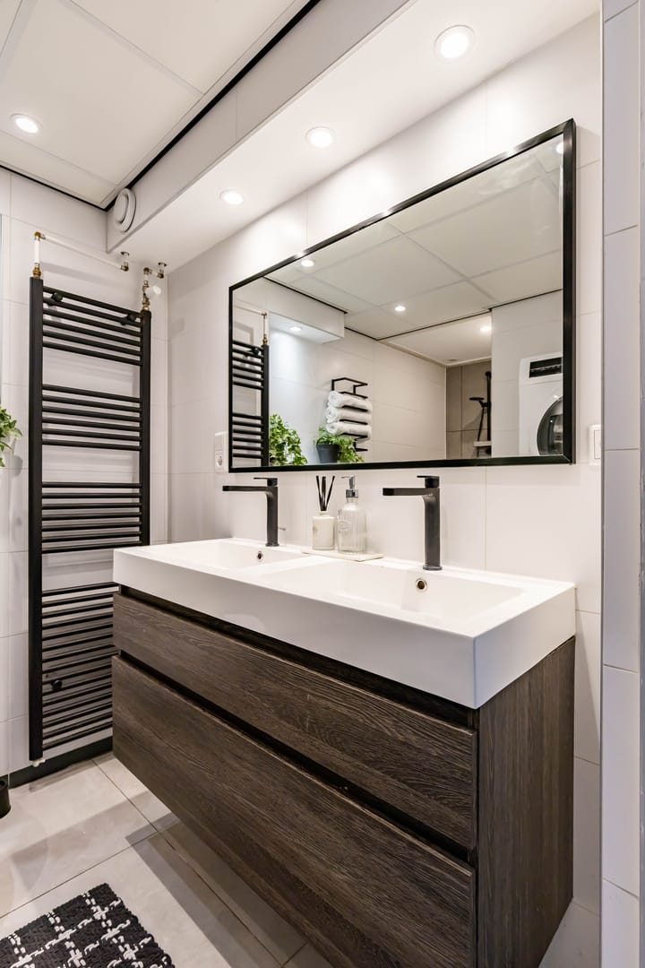 Foto 23 van Bernhardlaan 46