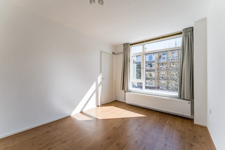 Photo 18 of Tolsteegplantsoen 29-1