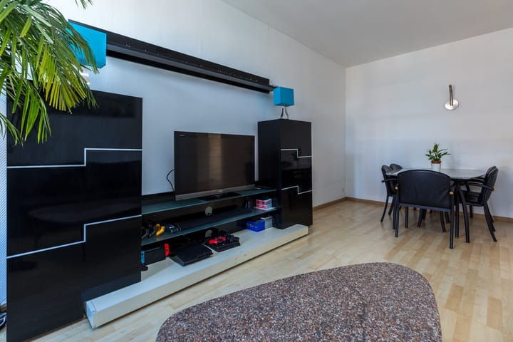 Photo 8 of Schaarsbergenstraat 80