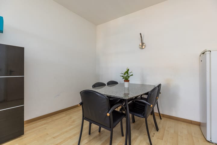 Photo 10 of Schaarsbergenstraat 80