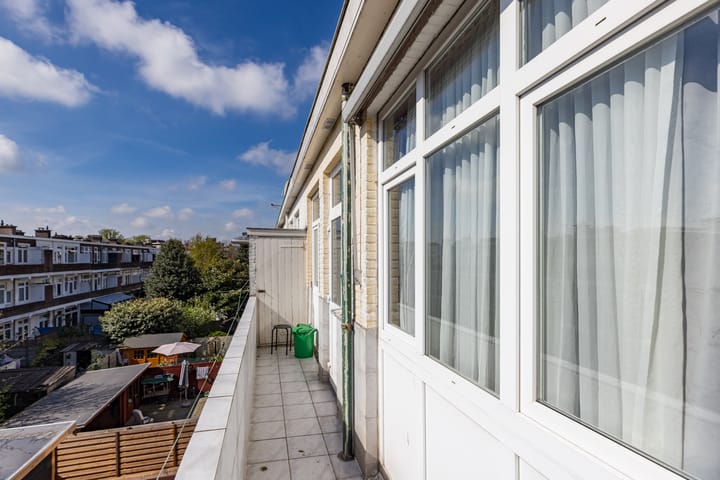 Photo 21 of Schaarsbergenstraat 80