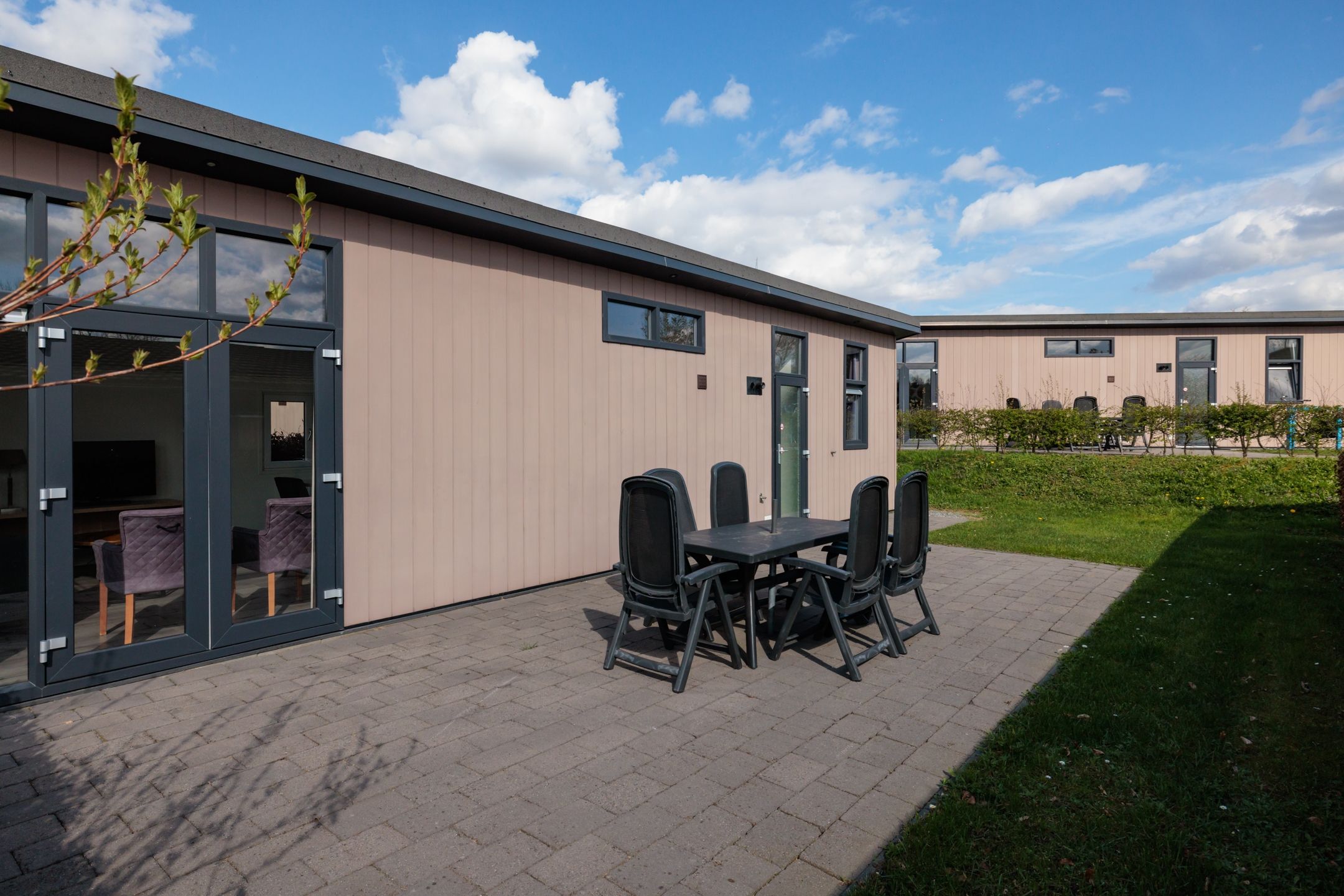 Photo 24 of Valkenburgerweg 128-154