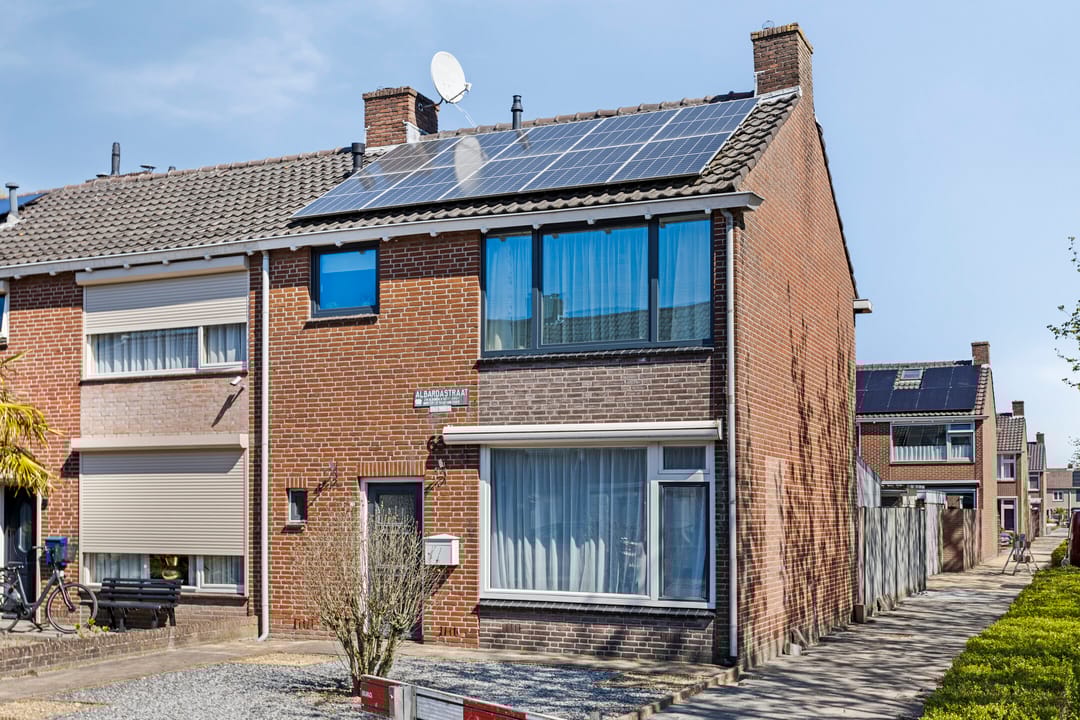 Photo 2 of Albardastraat 63