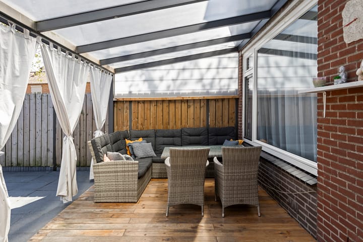 Foto 16 van Albardastraat 63