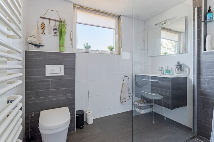 Foto 28 van Albardastraat 63