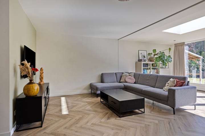 Foto 3 van Hindeloopenstraat 98