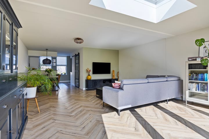 Foto 5 van Hindeloopenstraat 98