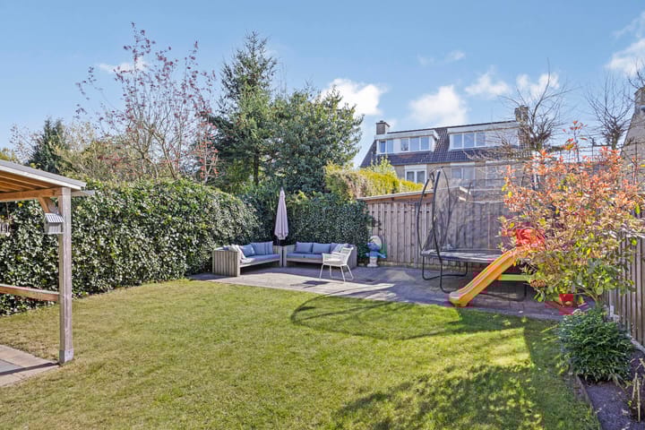 Foto 34 van Hindeloopenstraat 98