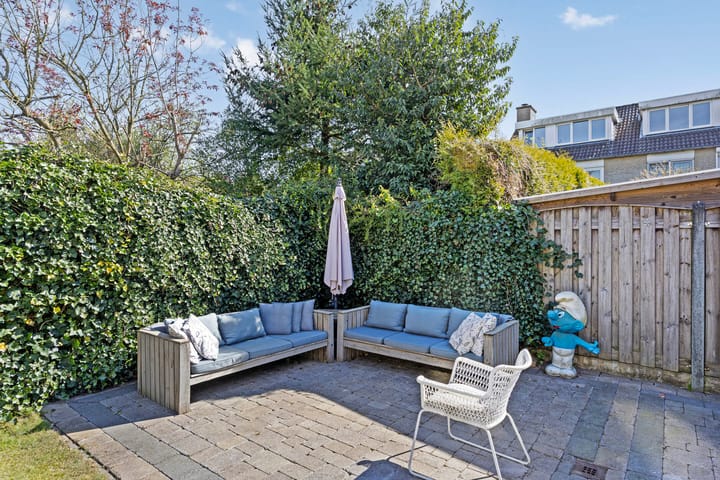 Foto 37 van Hindeloopenstraat 98