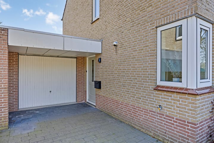 Foto 41 van Hindeloopenstraat 98