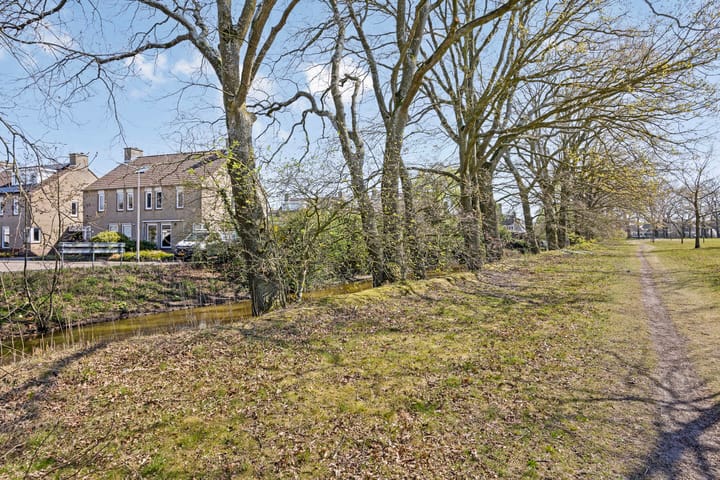 Foto 49 van Hindeloopenstraat 98