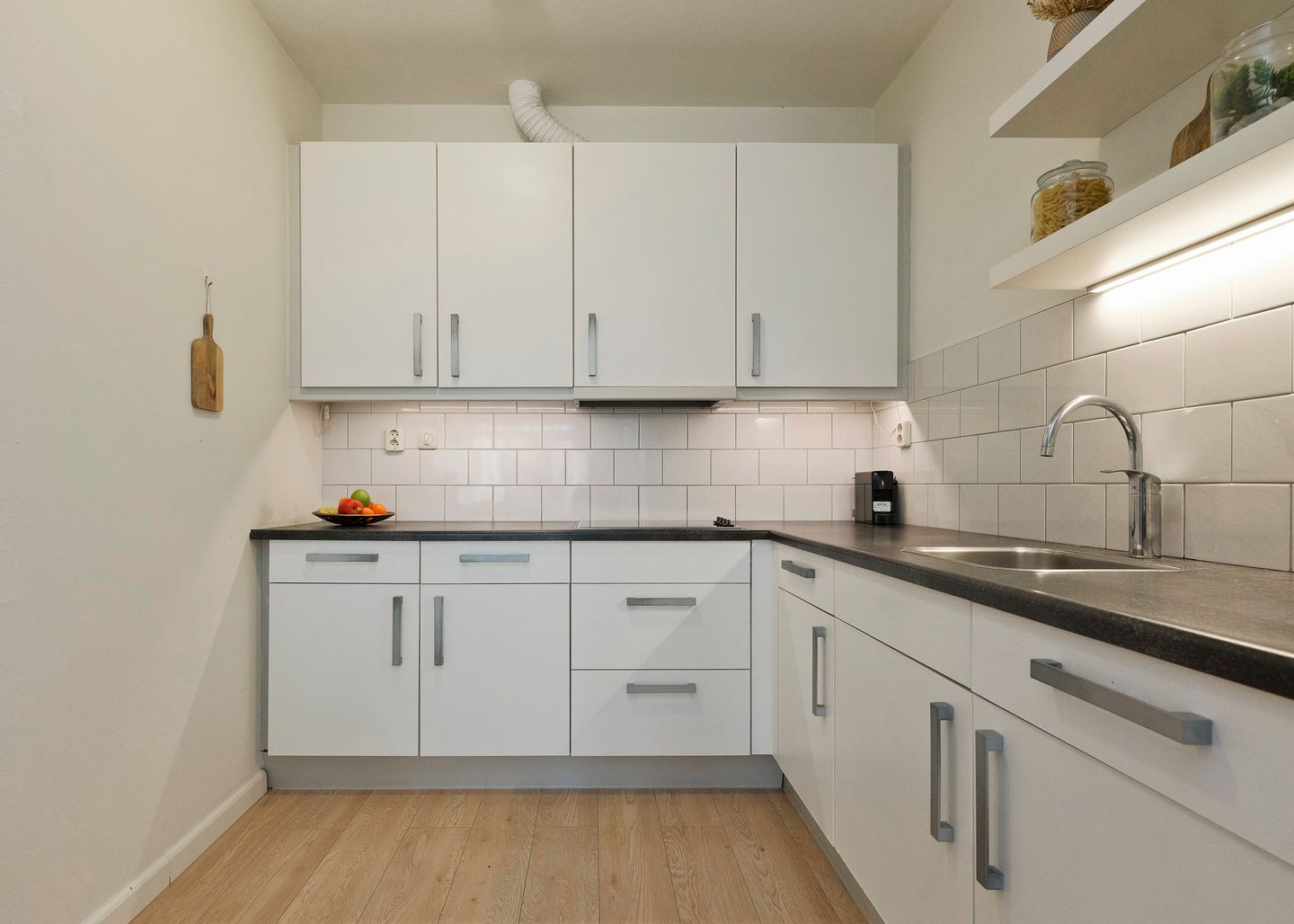 Photo 5 of Burgemeester De Nijsplein 15