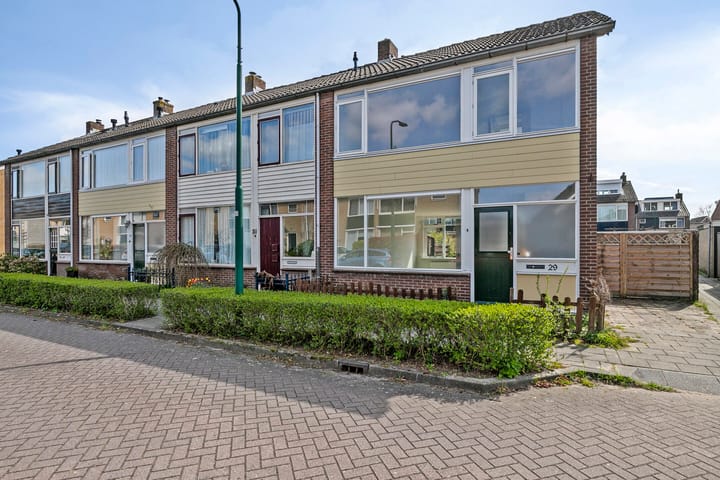 Foto 2 van Acacialaan 29