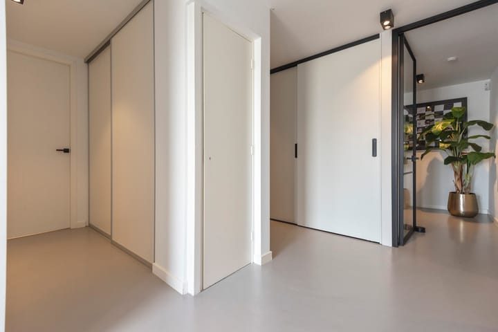 Photo 62 of van Galenstraat 11