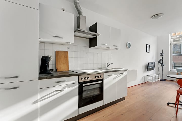 Foto 3 van Lambertusstraat 76-01