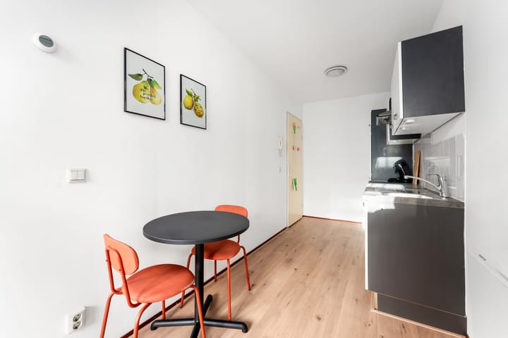 Foto 10 van Lambertusstraat 76-01