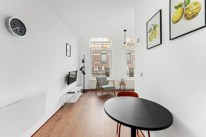 Foto 15 van Lambertusstraat 76-01