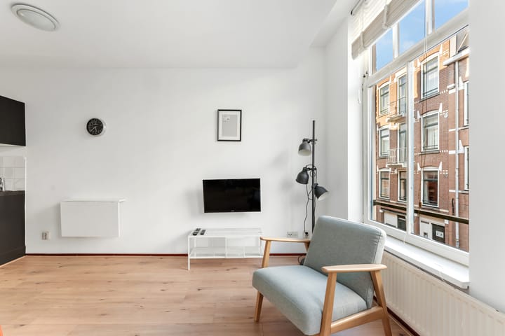 Foto 16 van Lambertusstraat 76-01