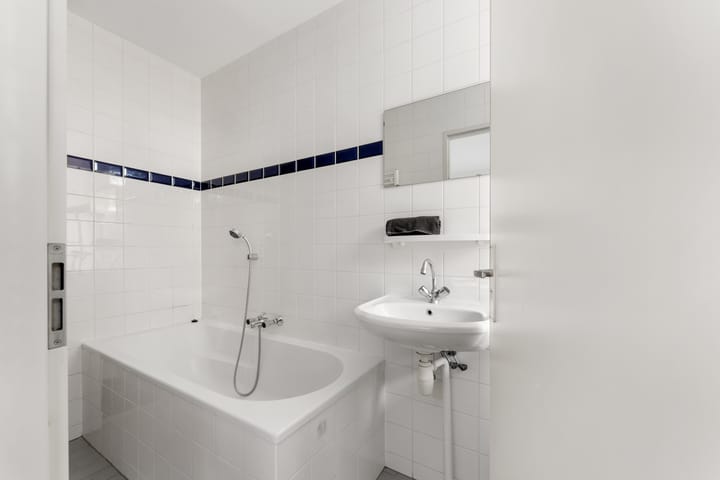 Foto 20 van Lambertusstraat 76-01