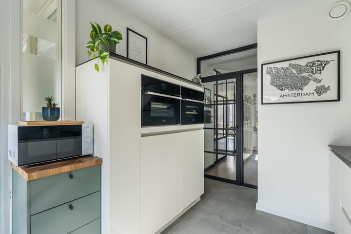 Foto 14 van Lutmastraat 32-B