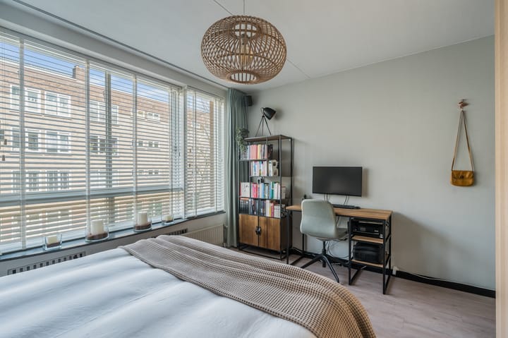 Foto 23 van Lutmastraat 32-B