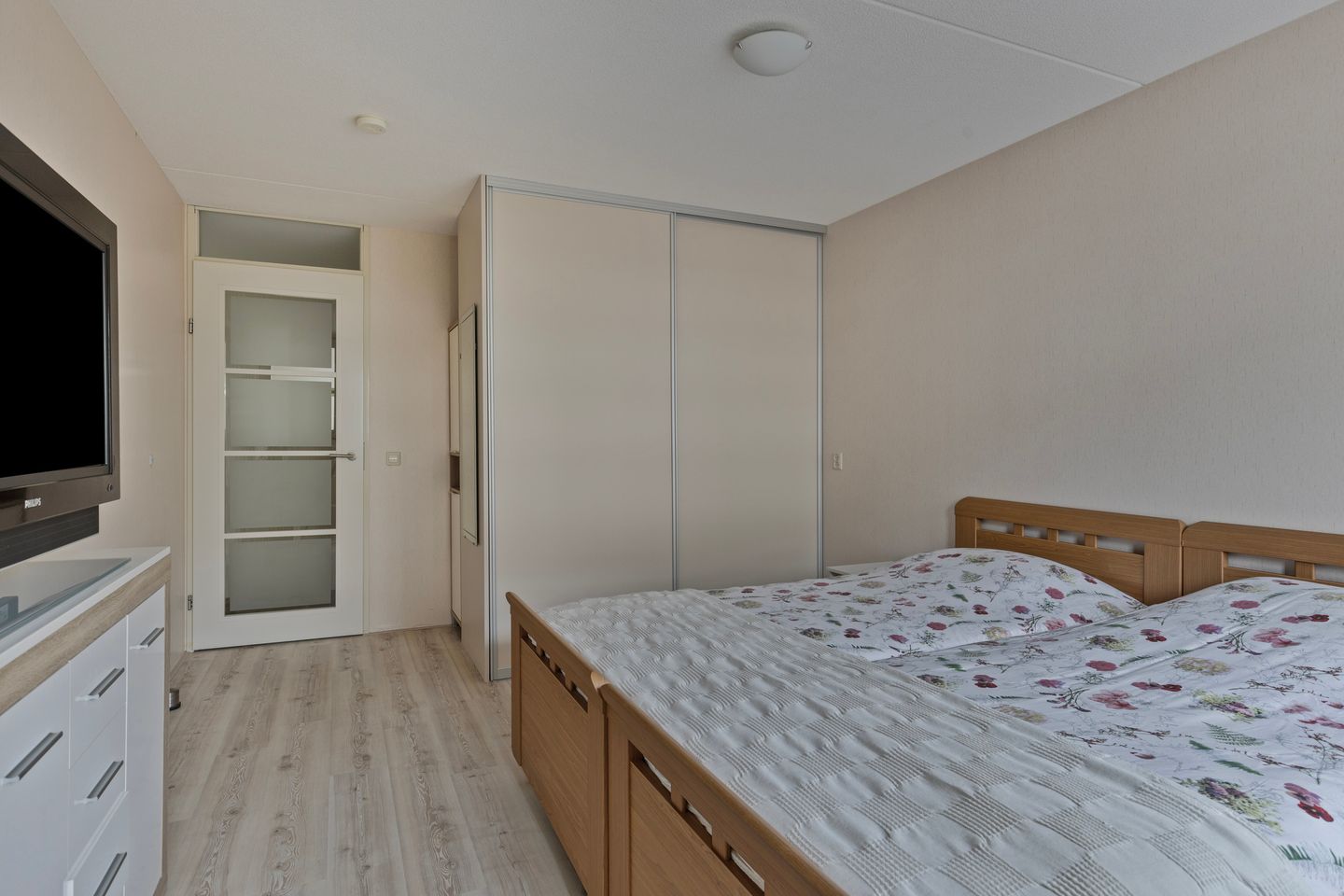 Photo 20 of Iepstate 5