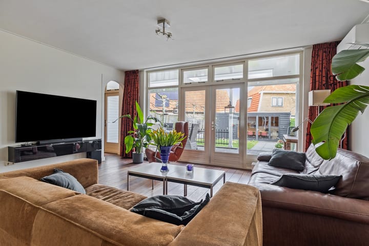 Foto 2 van Burgemeester Hoogklimmerstraat 32