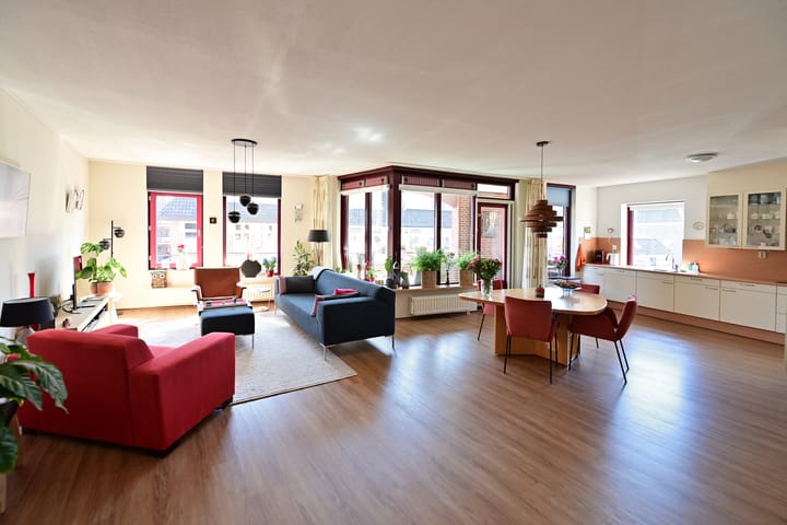 Foto 2 van Schoolstraat 4