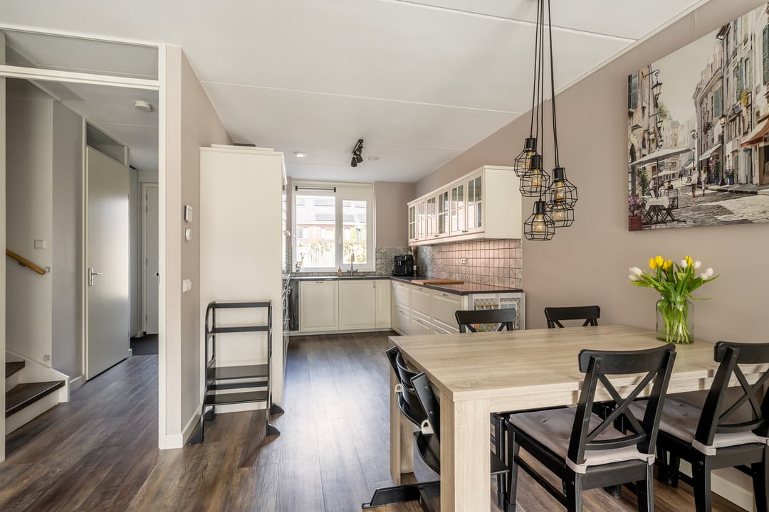 Photo 8 of Johannes Nederveenstraat 11