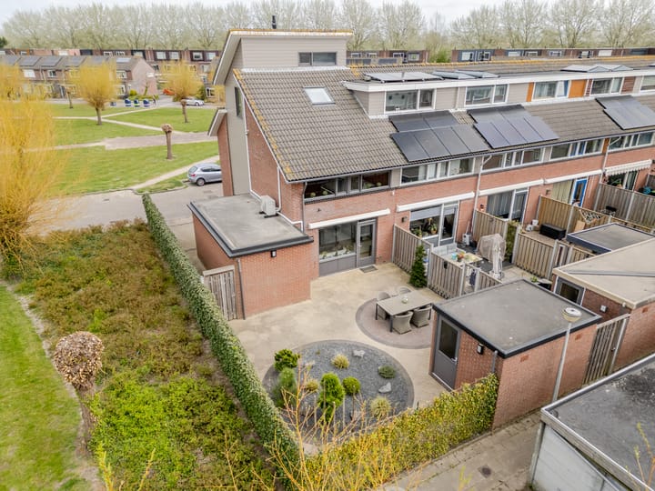 Foto 43 van Harriet Beecher-Stowestraat 2