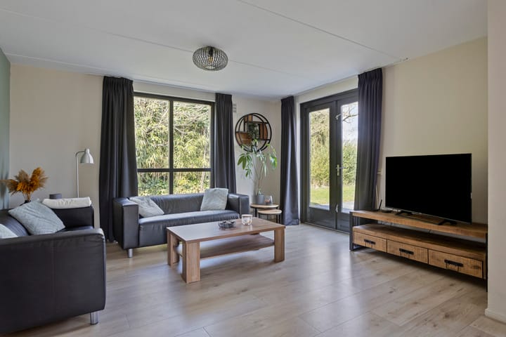 Foto 2 van Groene Heuvels 72