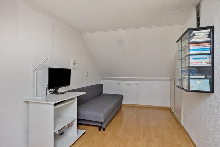 Foto 25 van Weegbree 86