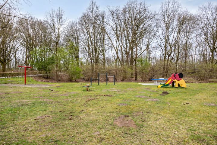 Foto 32 van Weegbree 86