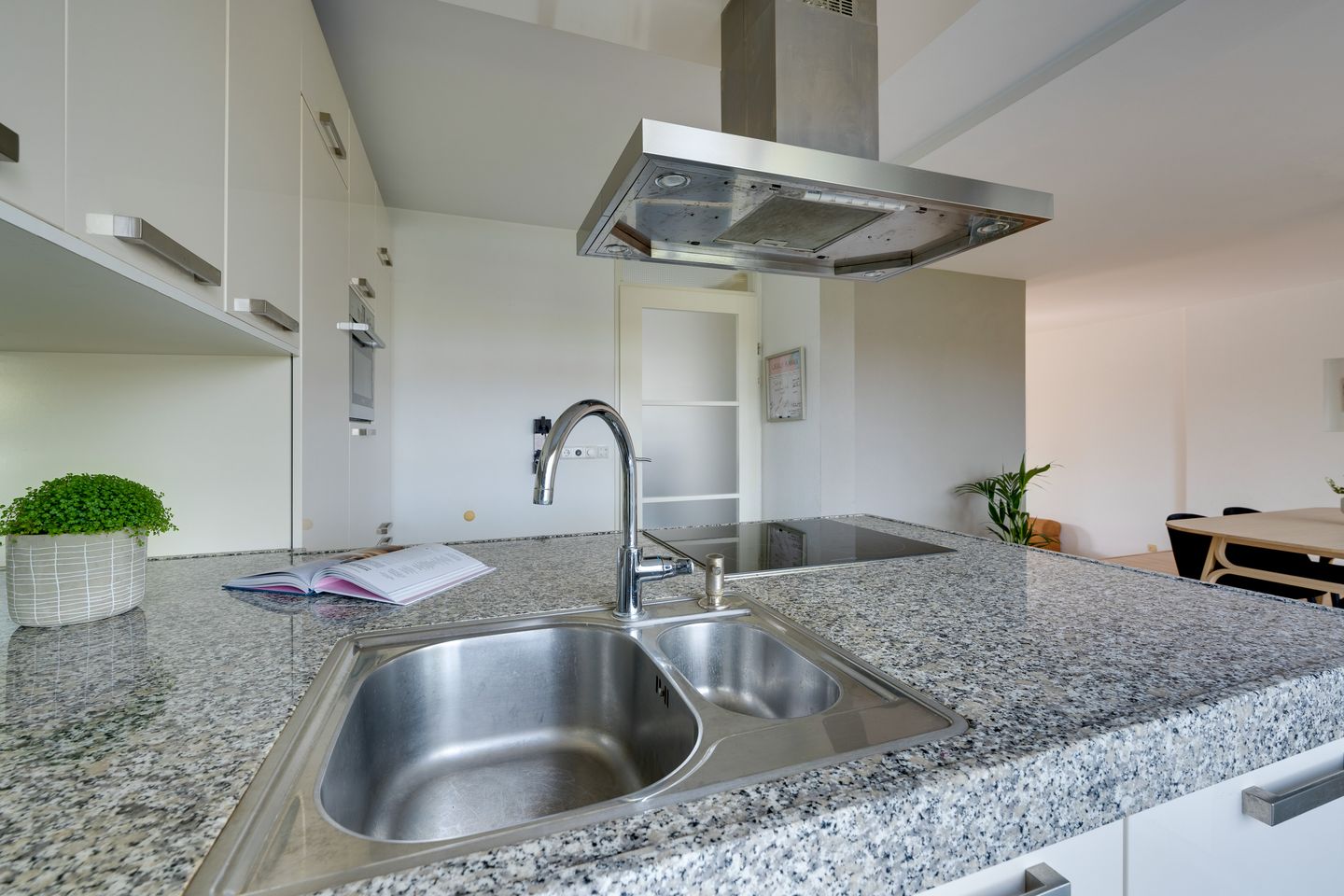 Photo 29 of Madura 30