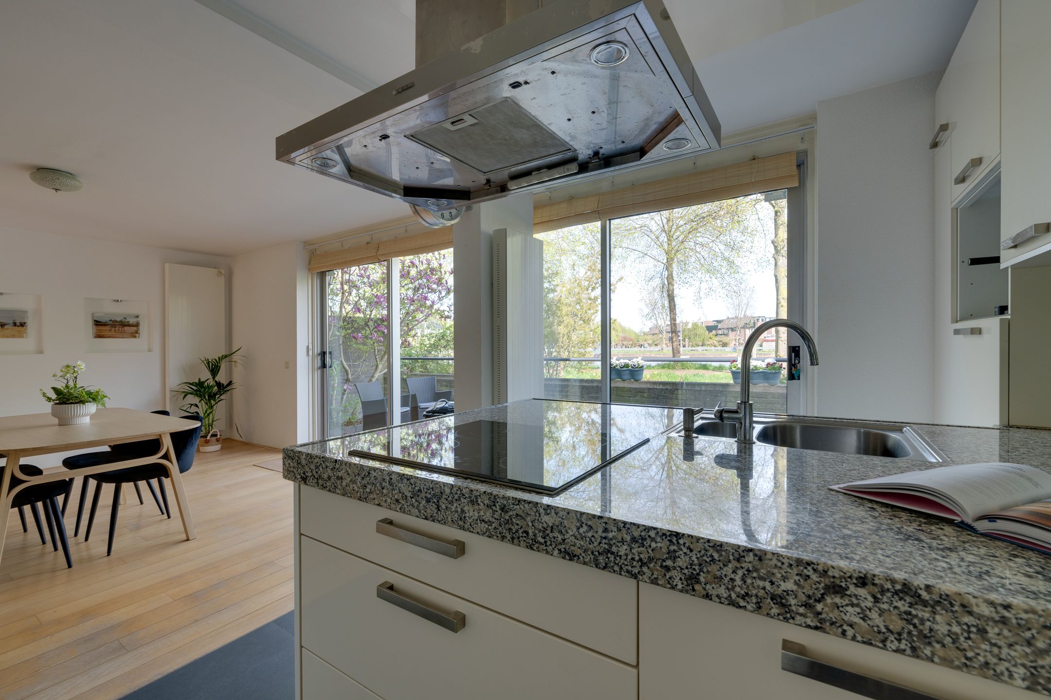 Photo 30 of Madura 30