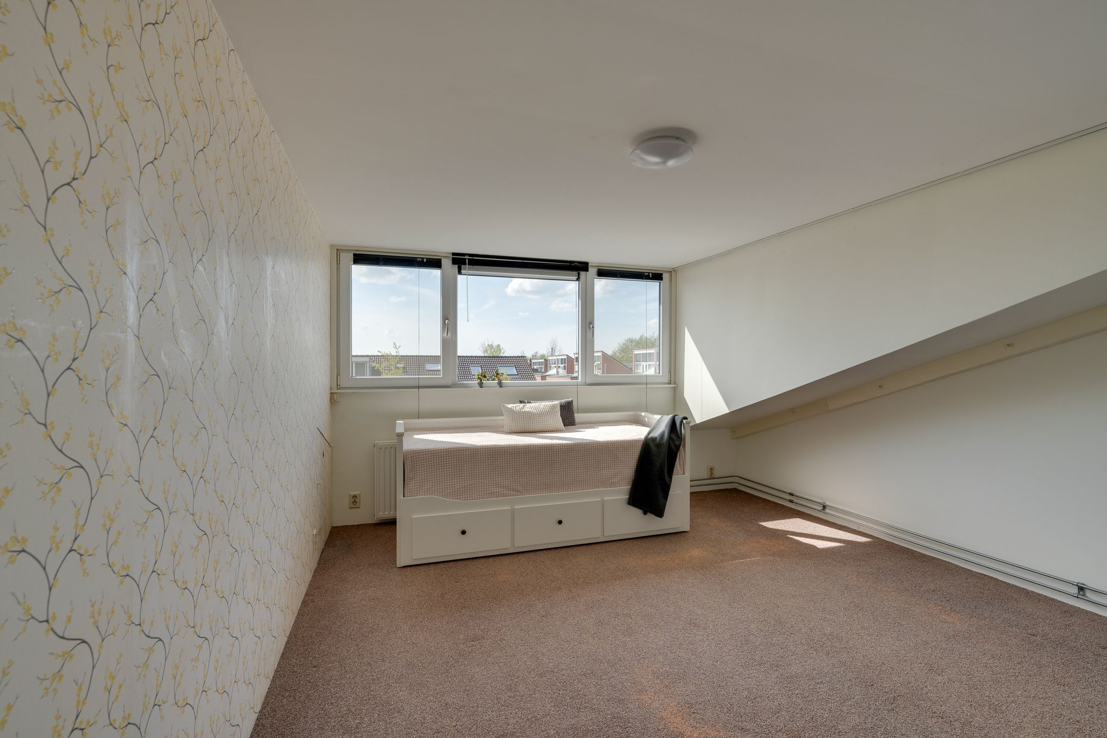 Photo 48 of Madura 30