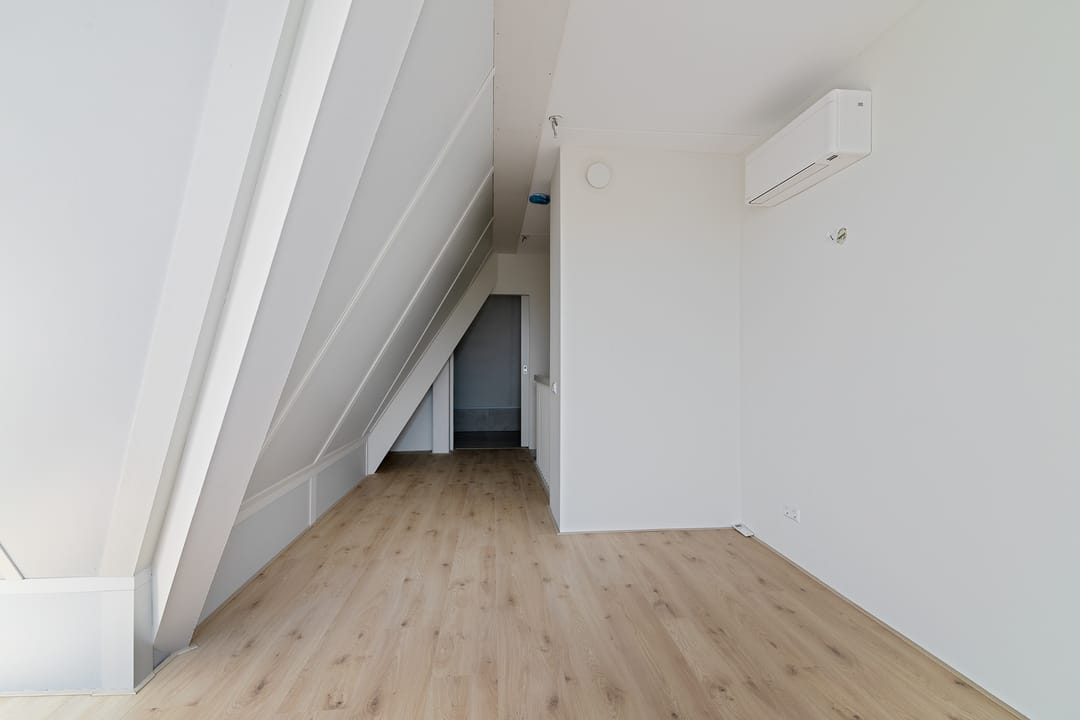 Photo 22 of Amelandsstraat 43