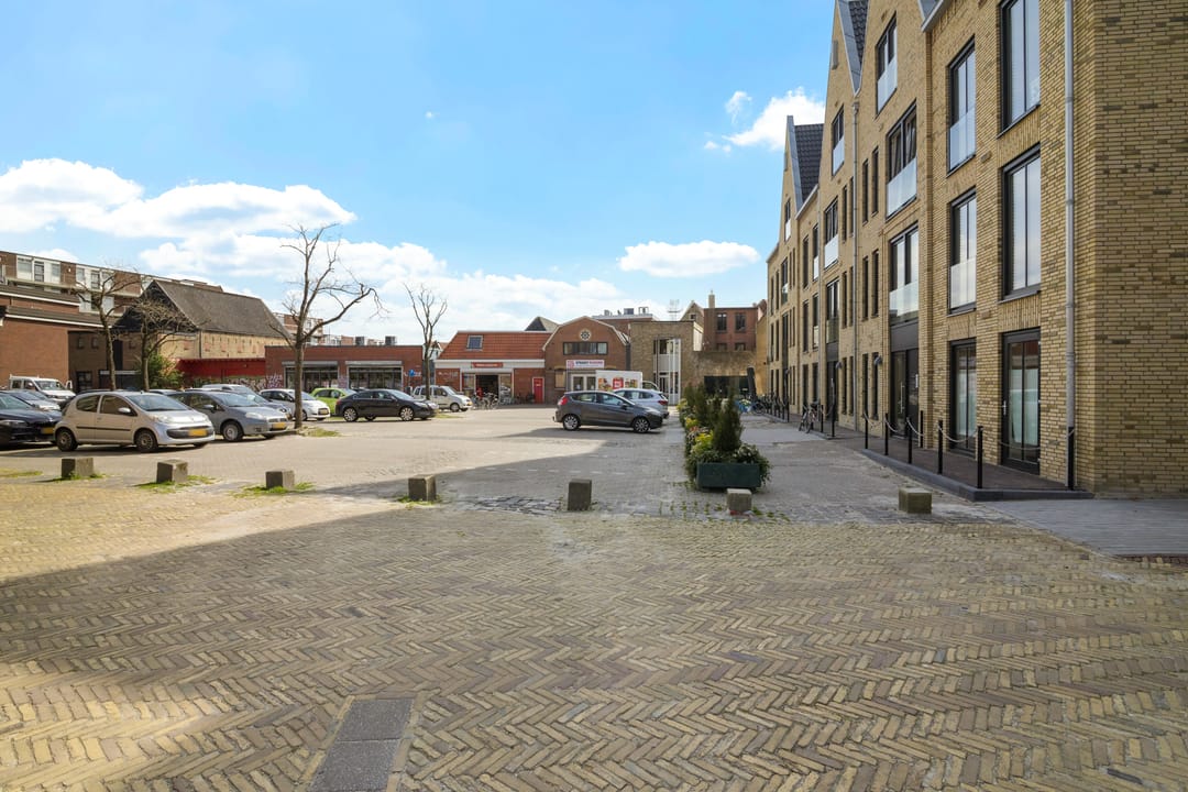 Photo 28 of Amelandsstraat 43