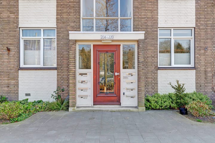 Foto 2 van Monseigneur van Steelaan 218