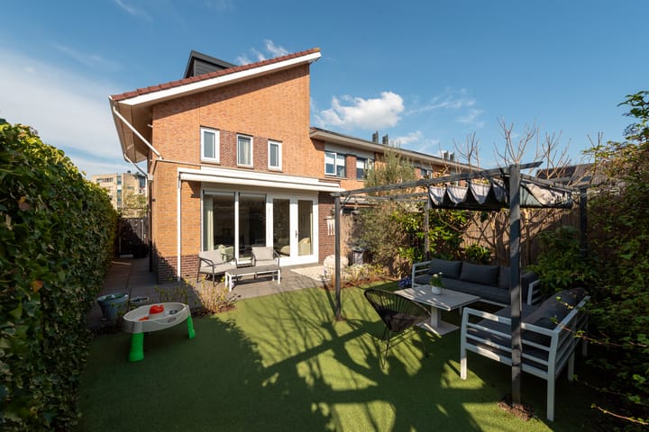 Foto 19 van Mineraalwater 12