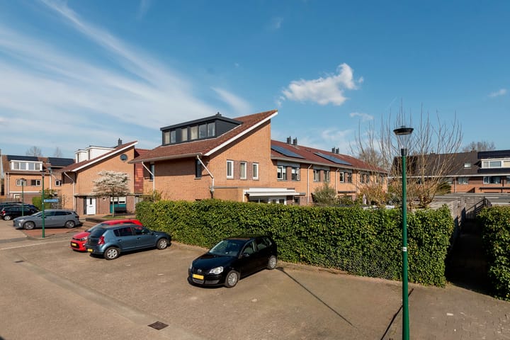 Foto 40 van Mineraalwater 12