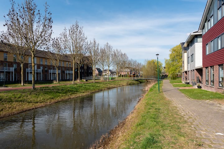 Foto 43 van Mineraalwater 12