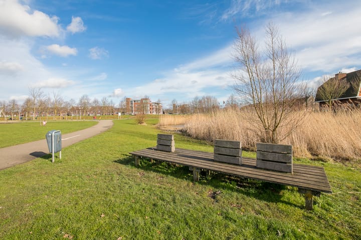 Foto 48 van Mineraalwater 12