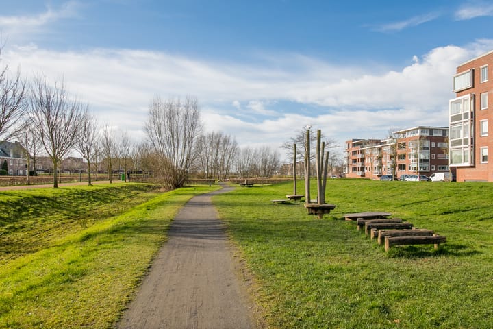 Foto 49 van Mineraalwater 12