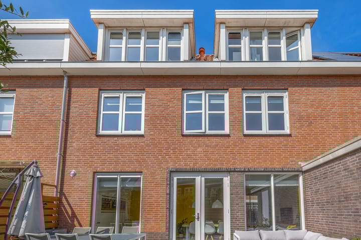 Photo 33 of Galilei 5