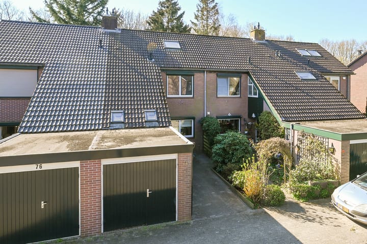 Foto 1 van Booket 74