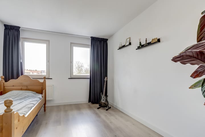 Foto 37 van Heeleind 14