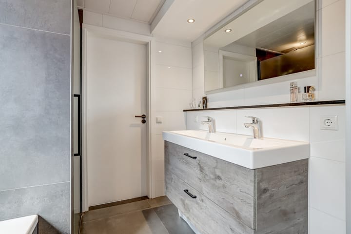 Foto 44 van Heeleind 14